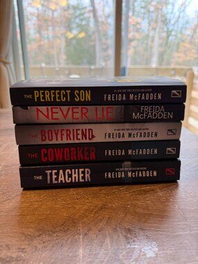 Freida McFadden Book Bundle